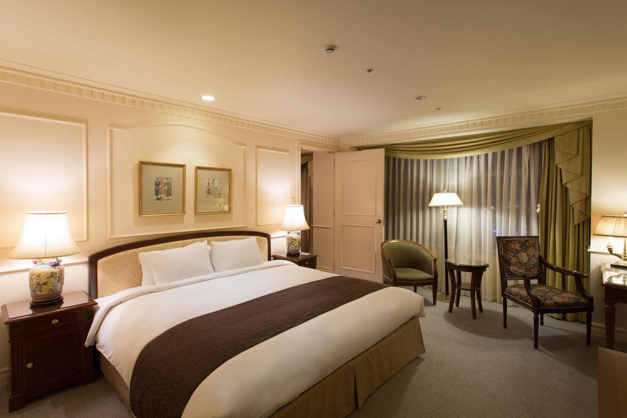 Hotel The Manhattan Chiba Eksteriør billede